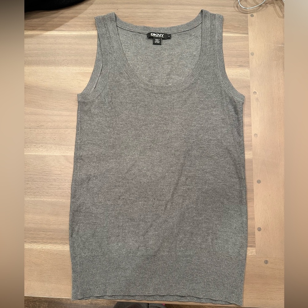 DKNY gray sweater tank